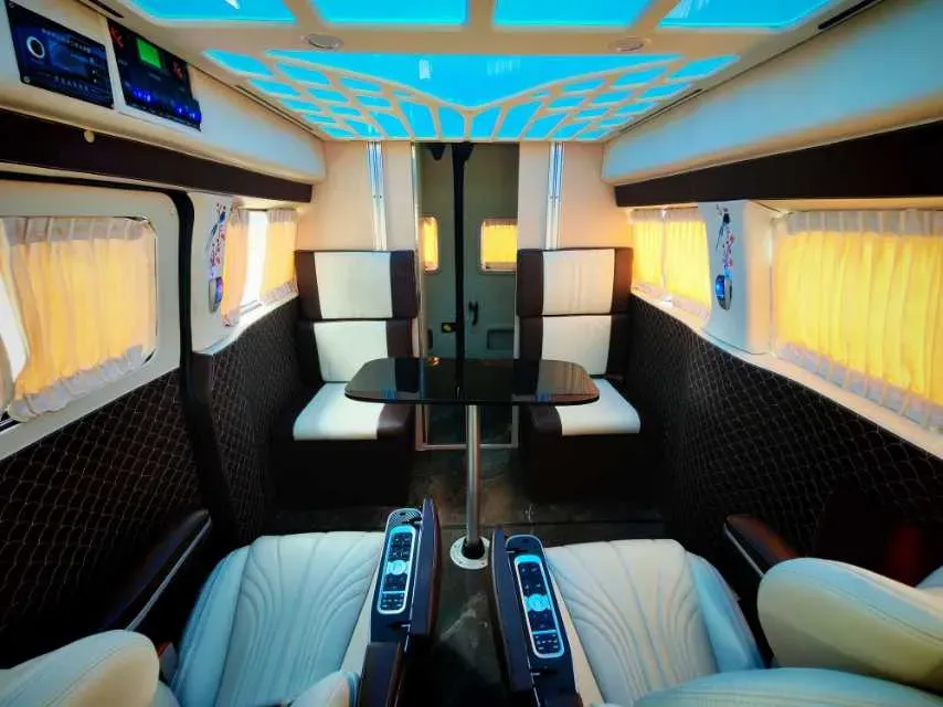 2024 Ford Transit 2.0T 220HP L4 9AT,autocango,china used car exporter,china ev exporter,chinese used car exporter,chinese used ev exporter