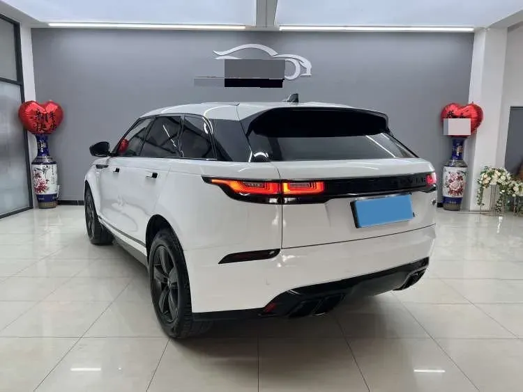2018 Land Rover Discovery 2.0T 300HP L4 8AT,autocango,china used car exporter,china ev exporter,chinese used car exporter,chinese used ev exporter