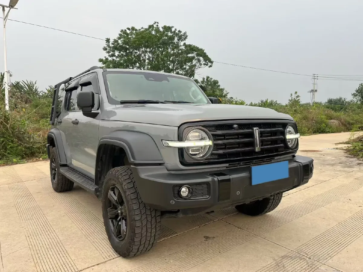 2021 Tank 300 2.0T 227HP L4 8AT,autocango,china used car exporter,china ev exporter,chinese used car exporter,chinese used ev exporter