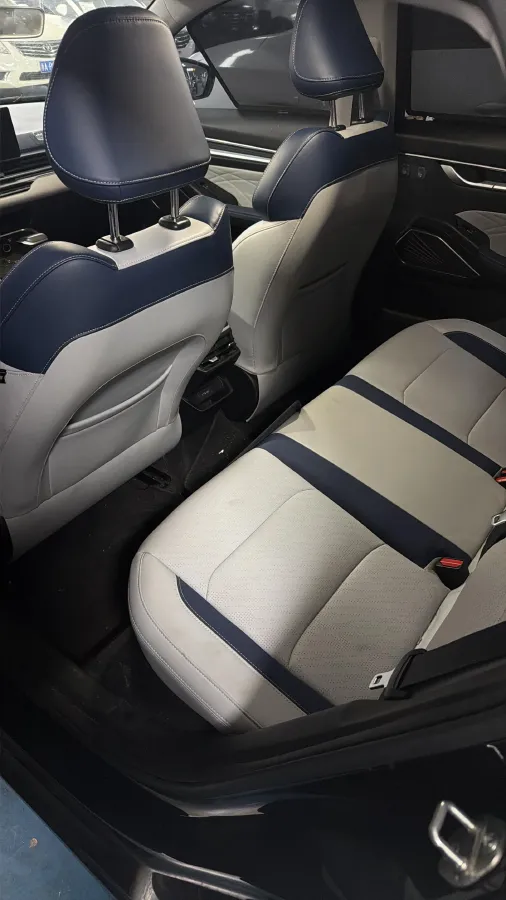 2022 Geely Emgrand 1.5L 114HP L4 CVT,autocango,china used car exporter,china ev exporter,chinese used car exporter,chinese used ev exporter