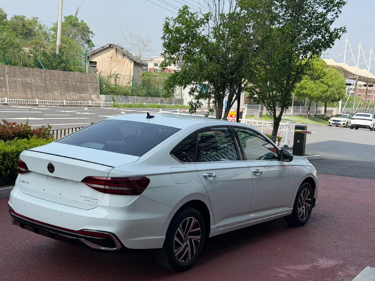 2024 Volkswagen Lavida 1.5T 160HP L4 7DCT,autocango,china used car exporter,china ev exporter,chinese used car exporter,chinese used ev exporter