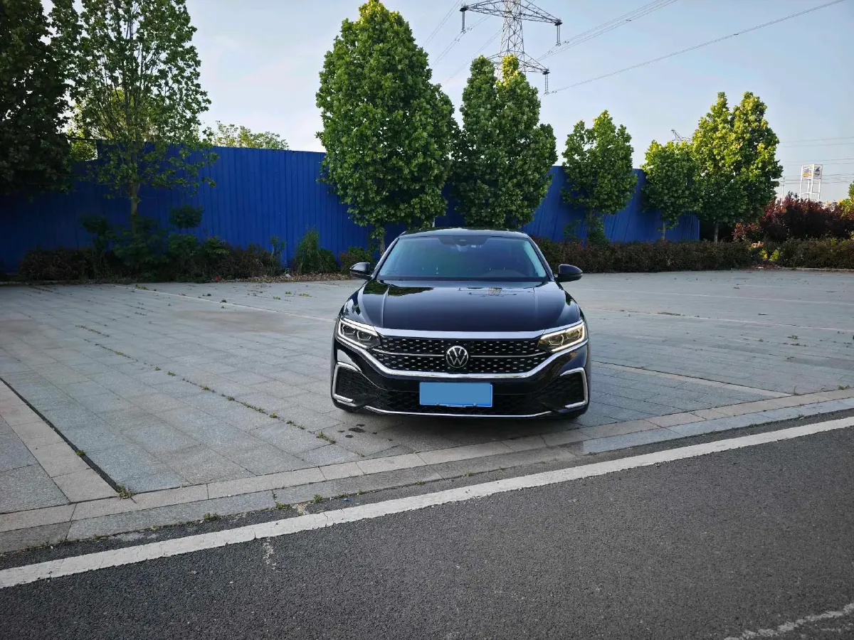 2022 Xpeng P7 BEV 60.2KWH,autocango,china used car exporter,china ev exporter,chinese used car exporter,chinese used ev exporter