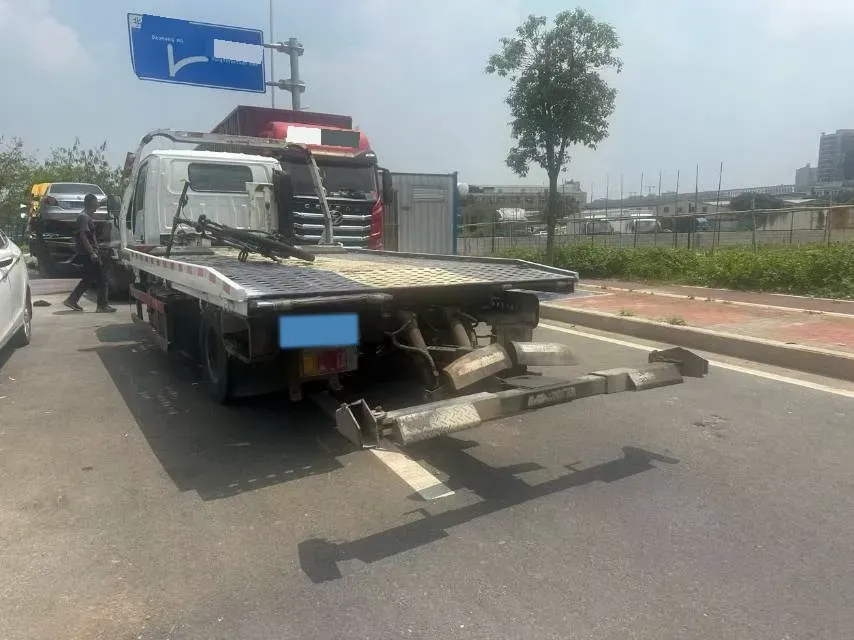 2011 Suzuki Kizashi 2.4L 178HP L4 6MT,autocango,china used car exporter,china ev exporter,chinese used car exporter,chinese used ev exporter