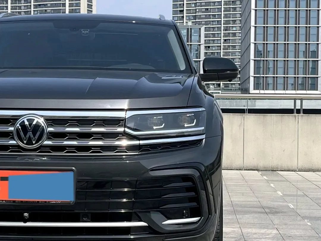 2021 Volkswagen Teramont 2.0T 220HP L4 7DCT,autocango,china used car exporter,china ev exporter,chinese used car exporter,chinese used ev exporter