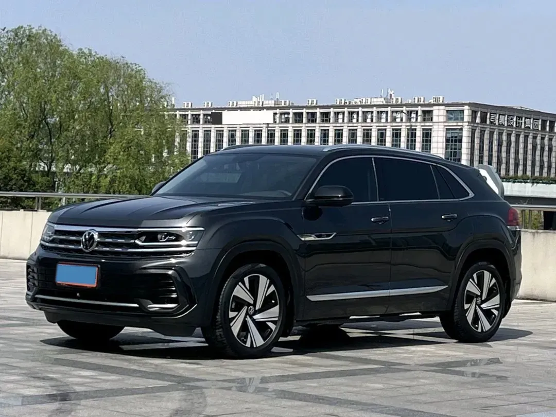 2021 Volkswagen Teramont 2.0T 220HP L4 7DCT,autocango,china used car exporter,china ev exporter,chinese used car exporter,chinese used ev exporter