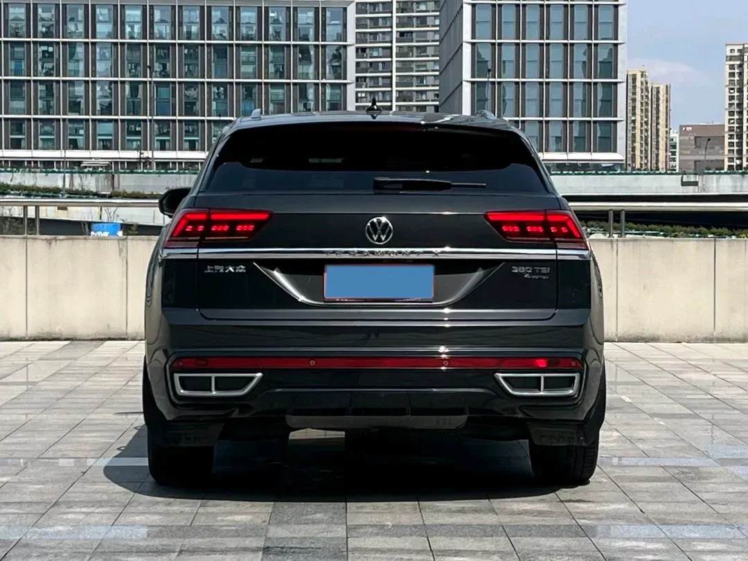 2021 Volkswagen Teramont 2.0T 220HP L4 7DCT,autocango,china used car exporter,china ev exporter,chinese used car exporter,chinese used ev exporter