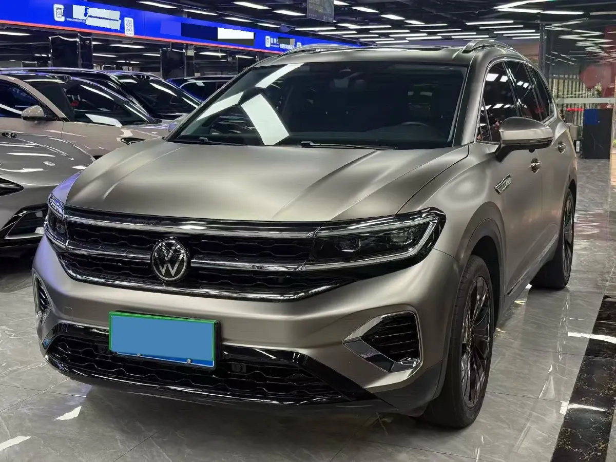2022 Volkswagen Talagon 2.0T 220HP L4 7DCT,autocango,china used car exporter,china ev exporter,chinese used car exporter,chinese used ev exporter
