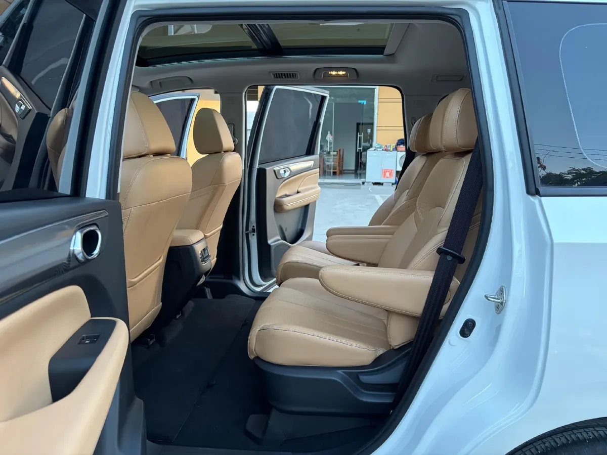 2021 GAC Trumpchi M6 1.5T 169HP L4 7DCT,autocango,china used car exporter,china ev exporter,chinese used car exporter,chinese used ev exporter