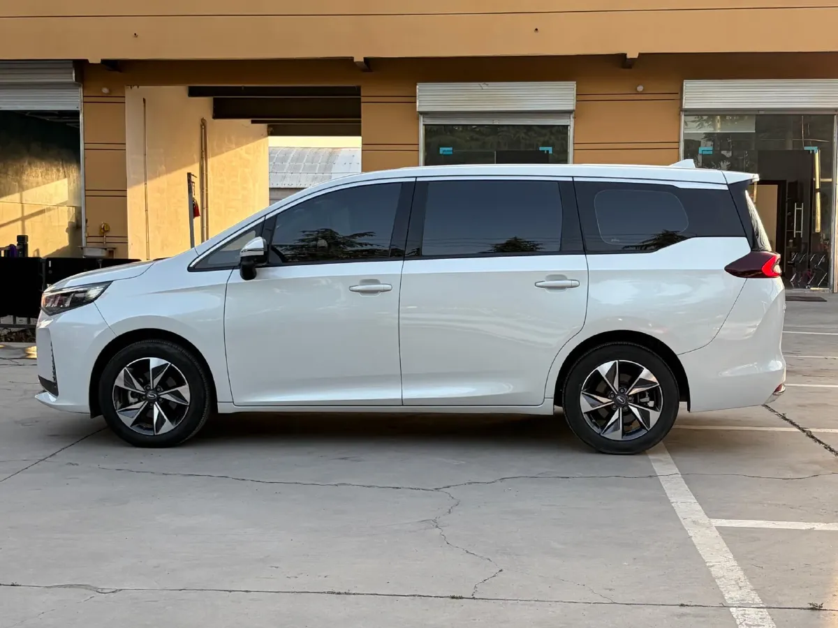 2021 GAC Trumpchi M6 1.5T 169HP L4 7DCT,autocango,china used car exporter,china ev exporter,chinese used car exporter,chinese used ev exporter