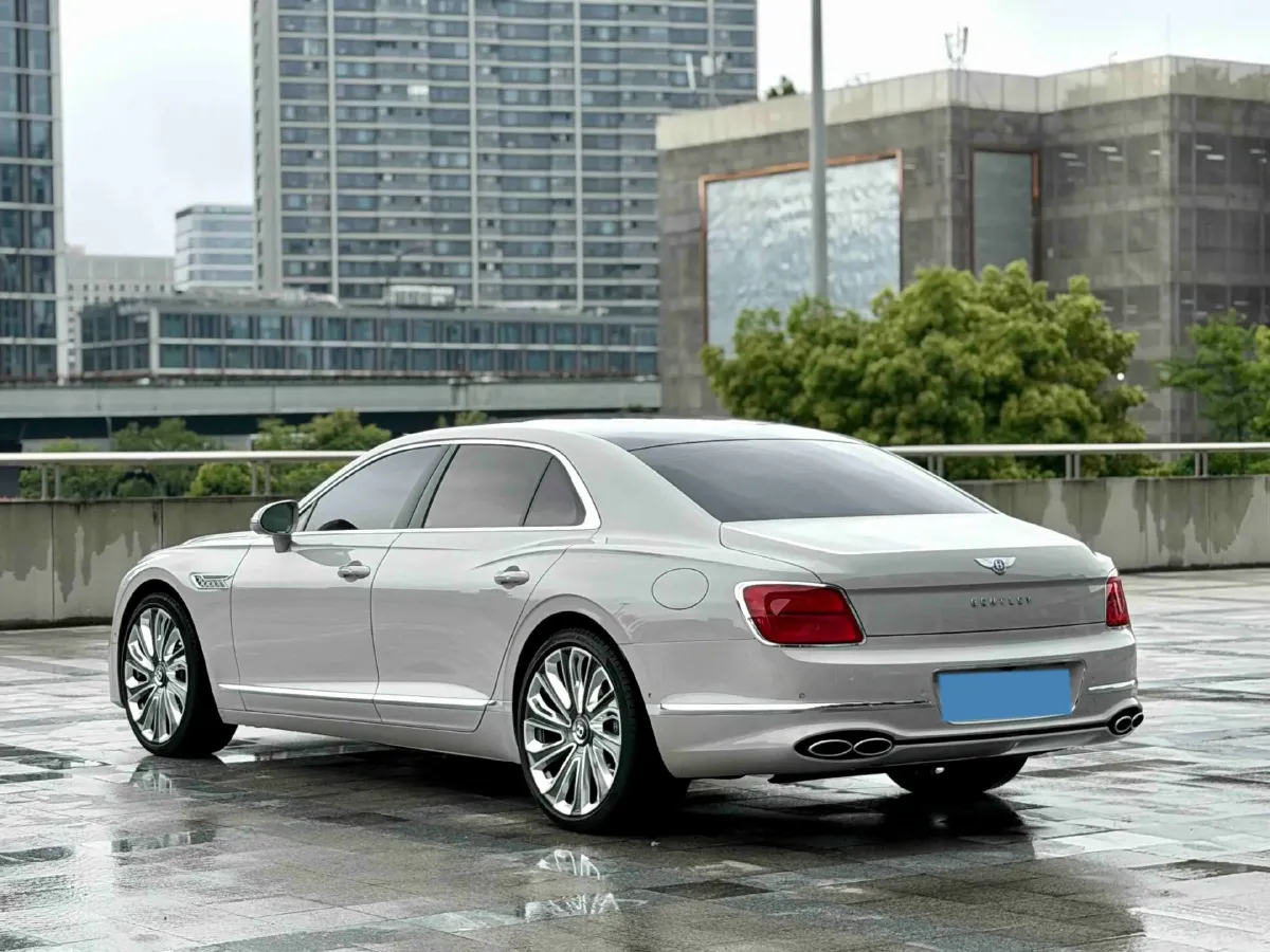 2022 Bentley Flying Spur 2.9T 416HP V6 8DCT PHEV 18KWH,autocango,china used car exporter,china ev exporter,chinese used car exporter,chinese used ev exporter