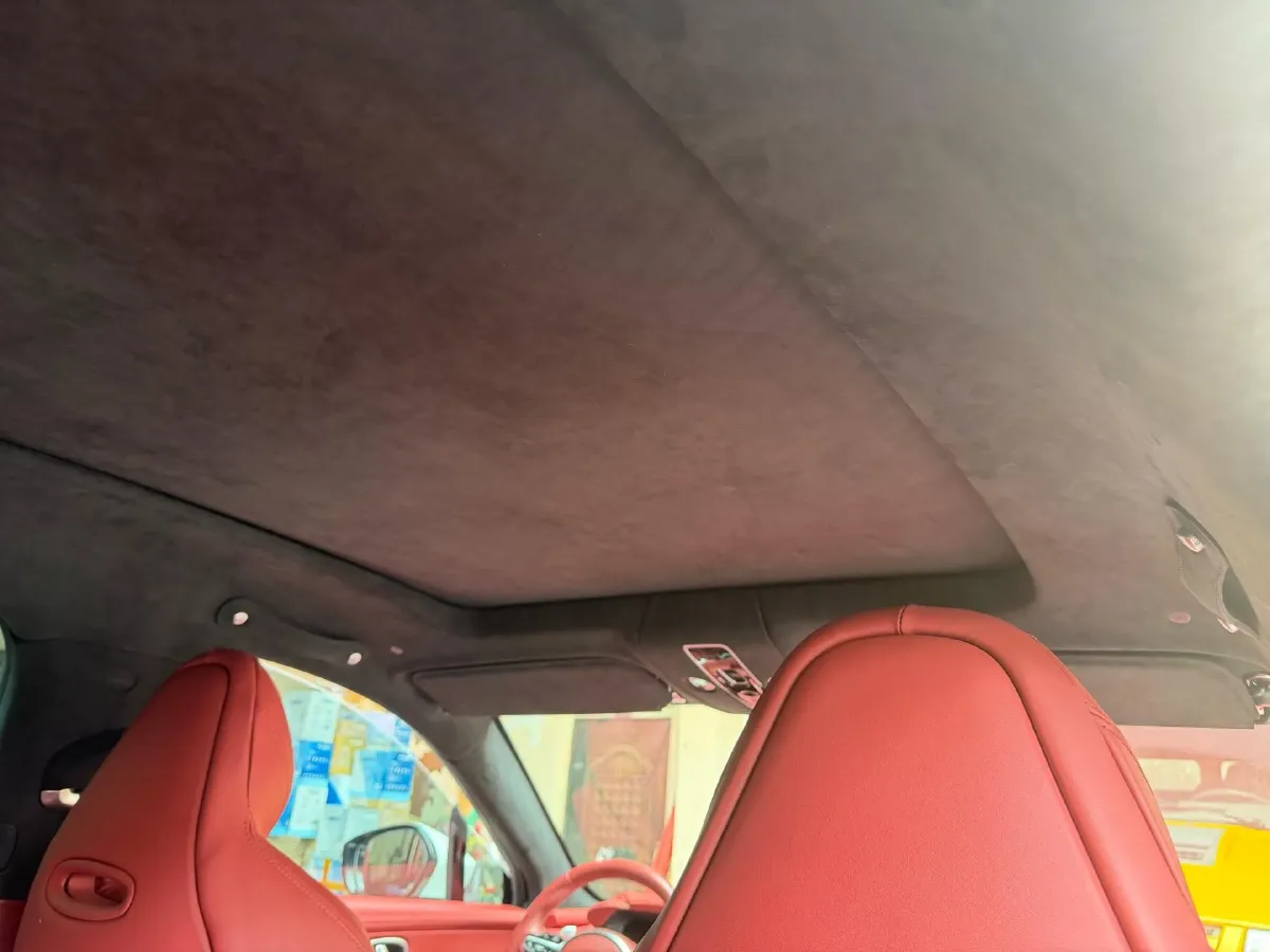 2022 Aston Martin DBX 3.0T 435HP L6 9AT,autocango,china used car exporter,china ev exporter,chinese used car exporter,chinese used ev exporter