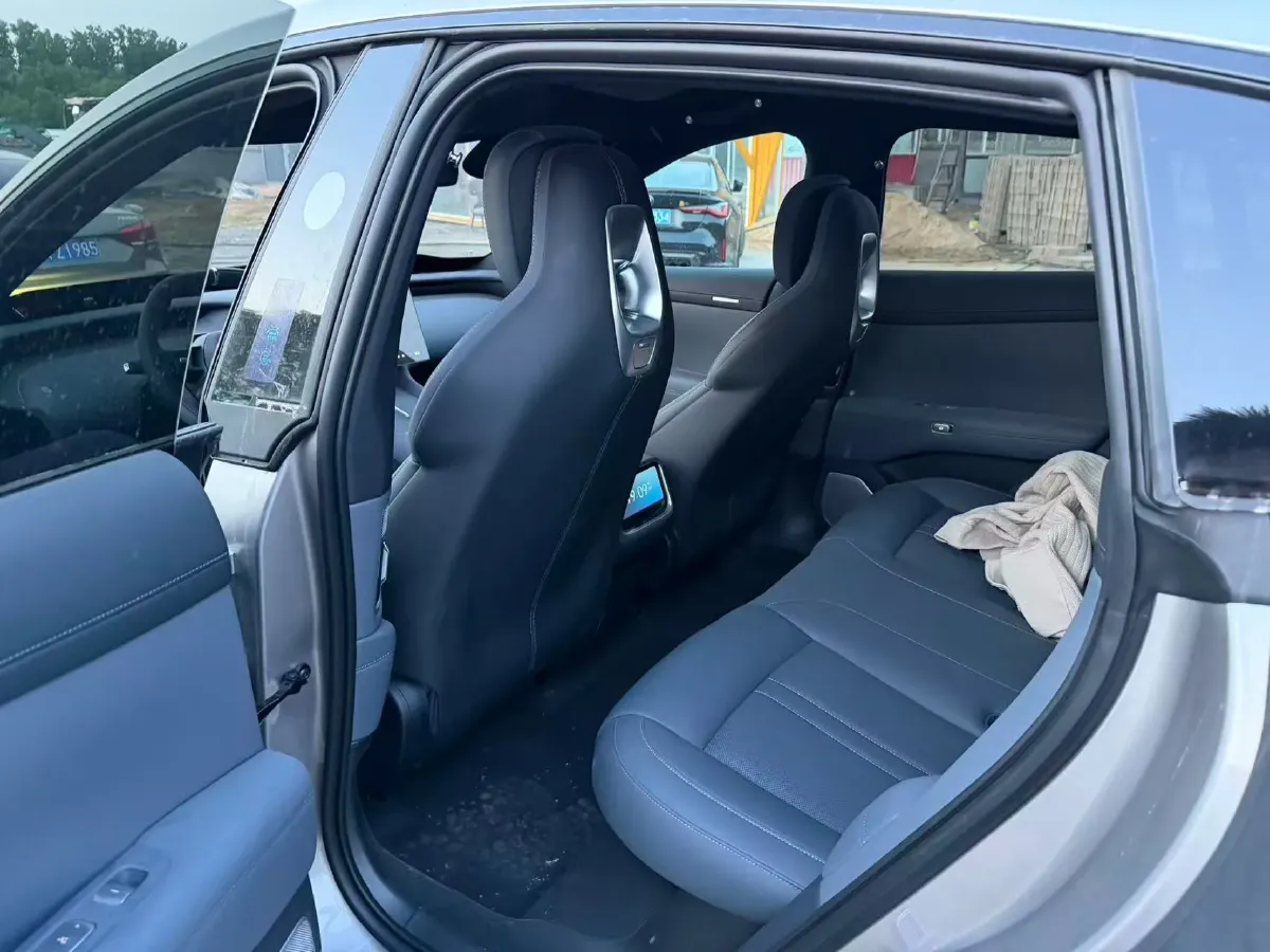 2025 MI YU7 BEV,autocango,china used car exporter,china ev exporter,chinese used car exporter,chinese used ev exporter