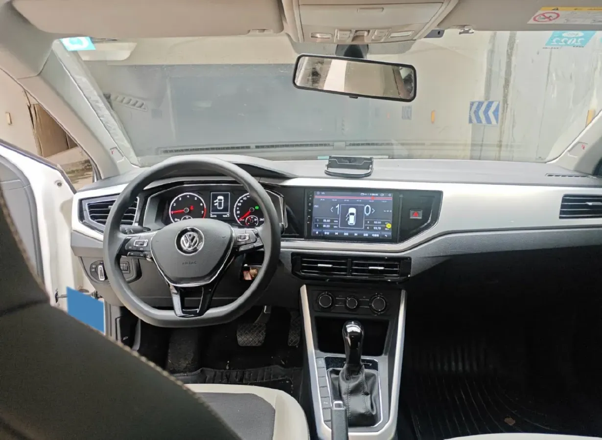 2019 Volkswagen Polo 1.5L 113HP L4 6AT,autocango,china used car exporter,china ev exporter,chinese used car exporter,chinese used ev exporter