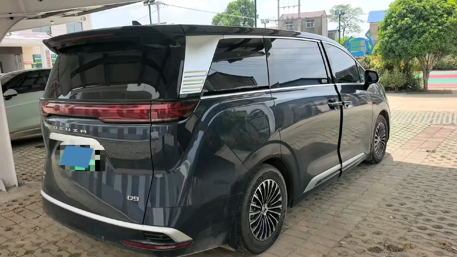2022 HongQi HS7 3.0T 337HP V6 8AT,autocango,china used car exporter,china ev exporter,chinese used car exporter,chinese used ev exporter