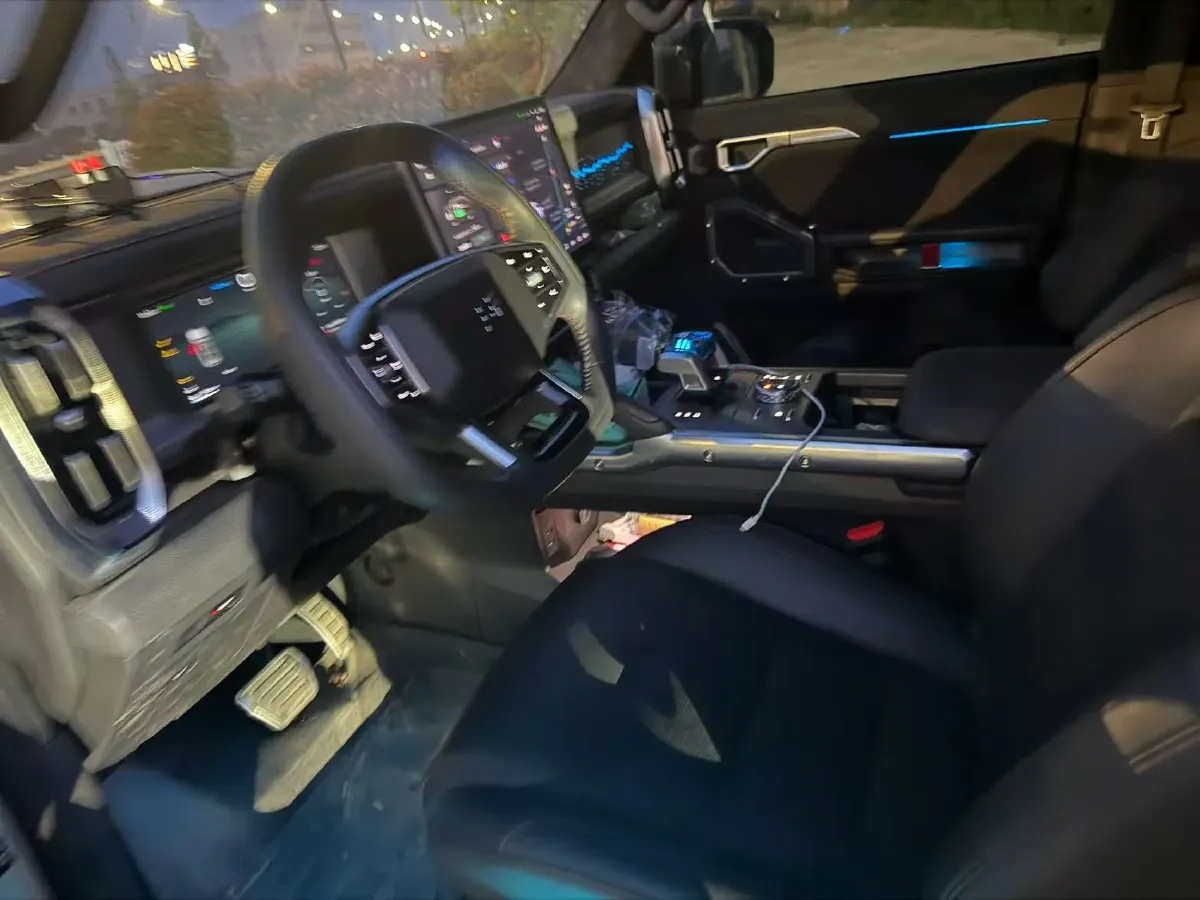 2024 Jetour ShanHai TravellerC-DM 1.5T 156HP L4 3DHT PHEV 43.24KWH,autocango,china used car exporter,china ev exporter,chinese used car exporter,chinese used ev exporter