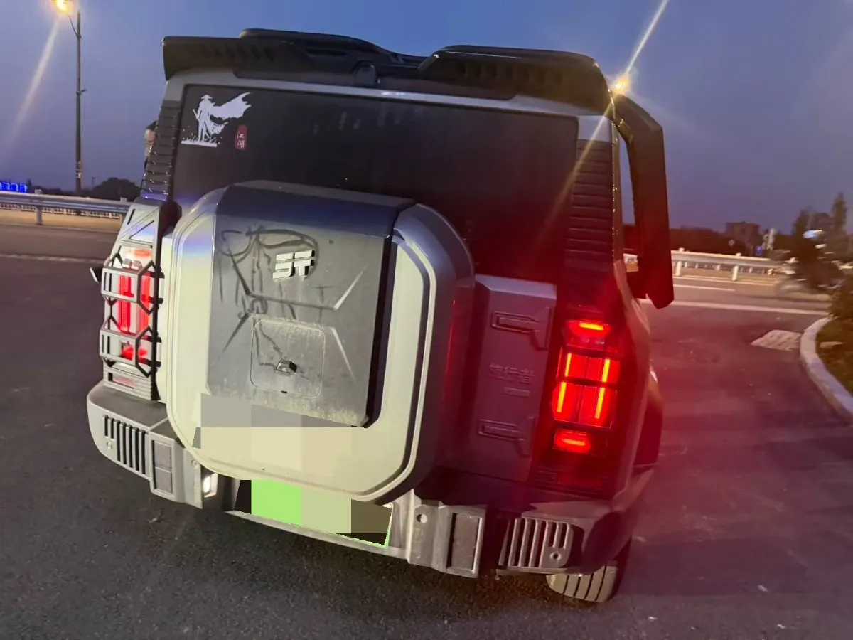 2024 Jetour ShanHai TravellerC-DM 1.5T 156HP L4 3DHT PHEV 43.24KWH,autocango,china used car exporter,china ev exporter,chinese used car exporter,chinese used ev exporter