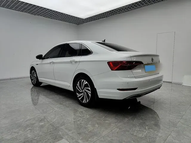 2022 Volkswagen Sagitar 1.4T 150HP L4 7DCT,autocango,china used car exporter,china ev exporter,chinese used car exporter,chinese used ev exporter