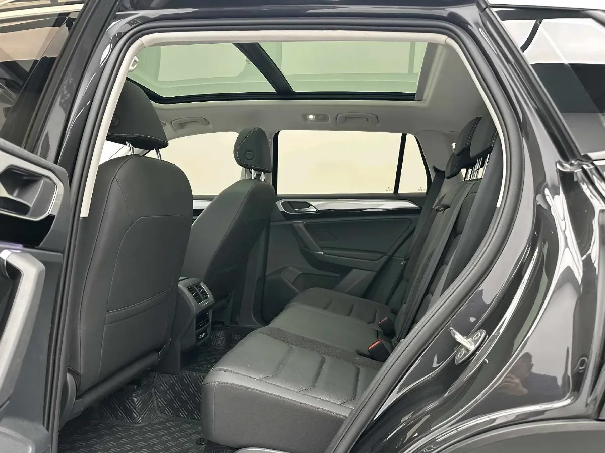 2022 Volkswagen Tayron 1.4T 150HP L4 7DCT,autocango,china used car exporter,china ev exporter,chinese used car exporter,chinese used ev exporter