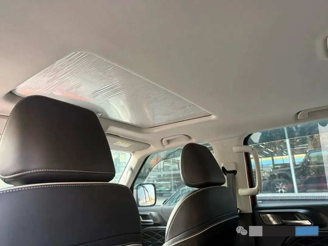 2021 Tank 300 2.0T 227HP L4 8AT,autocango,china used car exporter,china ev exporter,chinese used car exporter,chinese used ev exporter