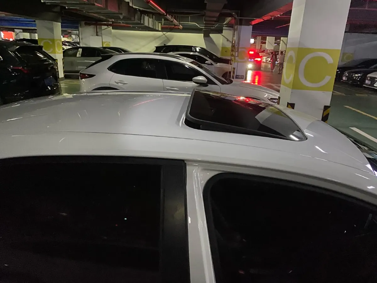 2019 Toyota Corolla 1.2T 116HP L4 CVT,autocango,china used car exporter,china ev exporter,chinese used car exporter,chinese used ev exporter