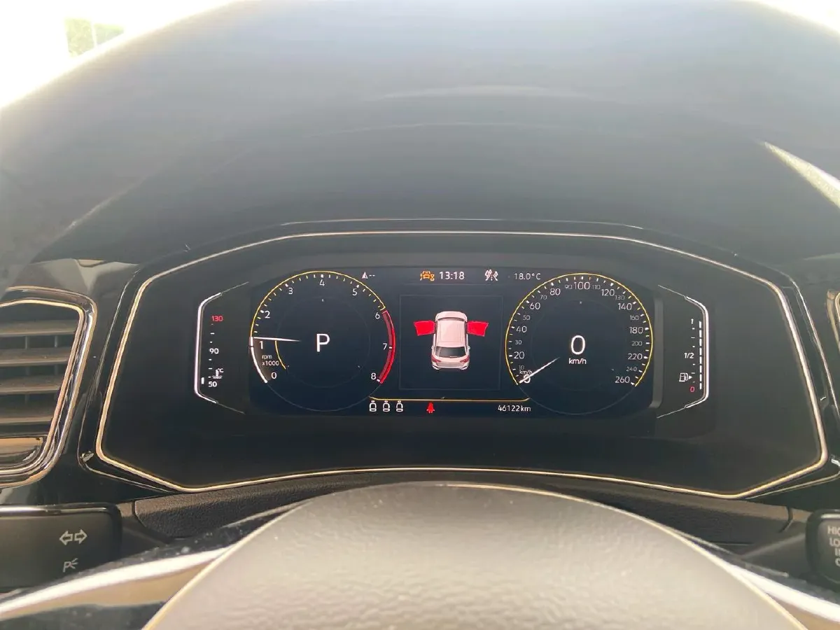 2022 Volkswagen T-Roc 1.4T 150HP L4 7DCT,autocango,china used car exporter,china ev exporter,chinese used car exporter,chinese used ev exporter