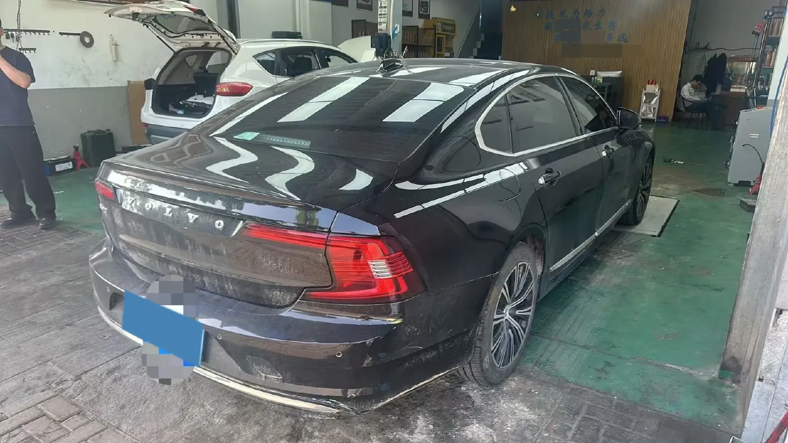 2021 Volvo S90 2.0T 250HP L4 8AT,autocango,china used car exporter,china ev exporter,chinese used car exporter,chinese used ev exporter