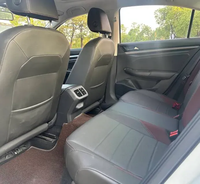 2021 Volkswagen Bora 1.5L 113HP L4 6AT,autocango,china used car exporter,china ev exporter,chinese used car exporter,chinese used ev exporter