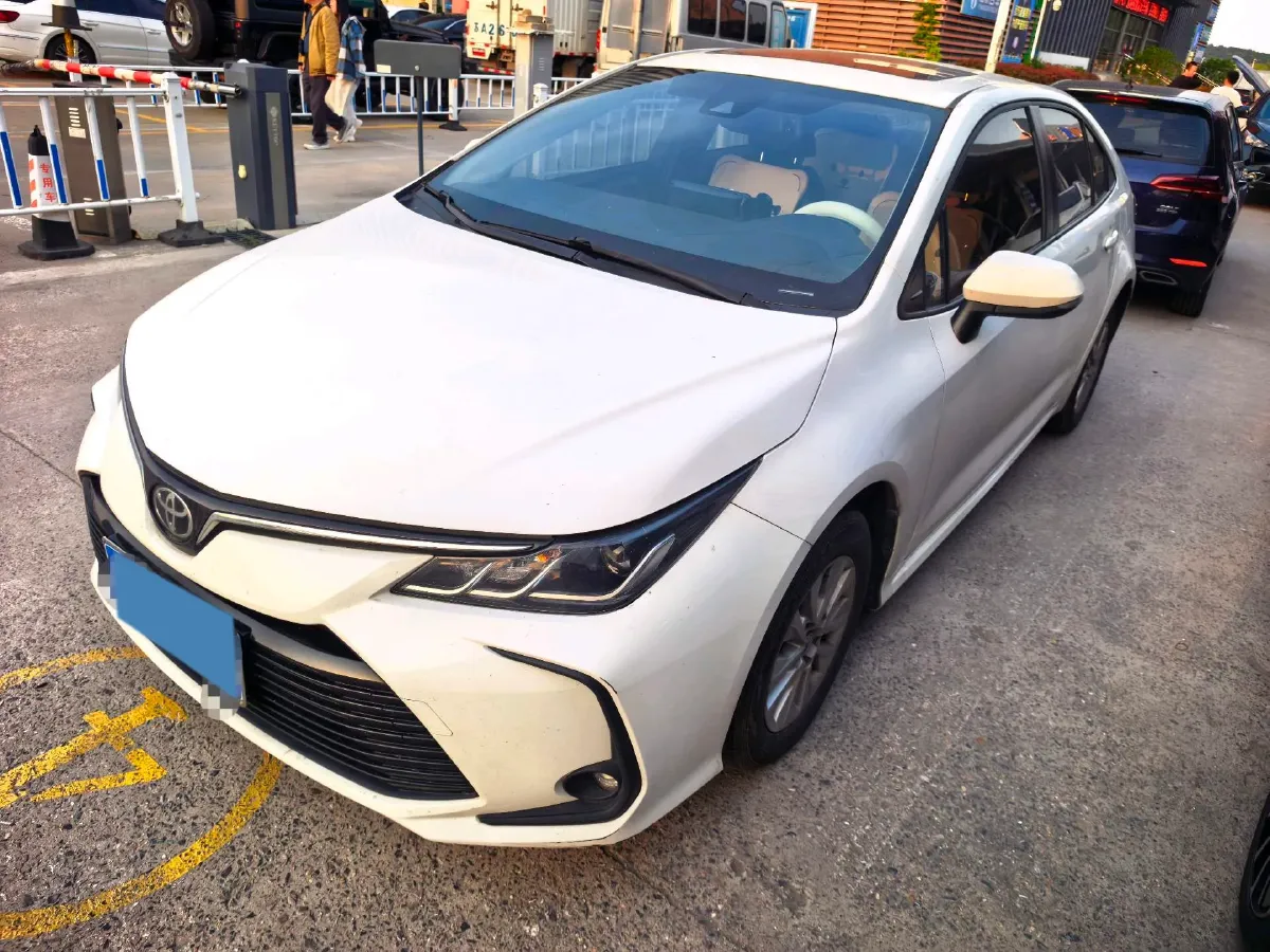 2019 Toyota Corolla 1.2T 116HP L4 CVT,autocango,china used car exporter,china ev exporter,chinese used car exporter,chinese used ev exporter