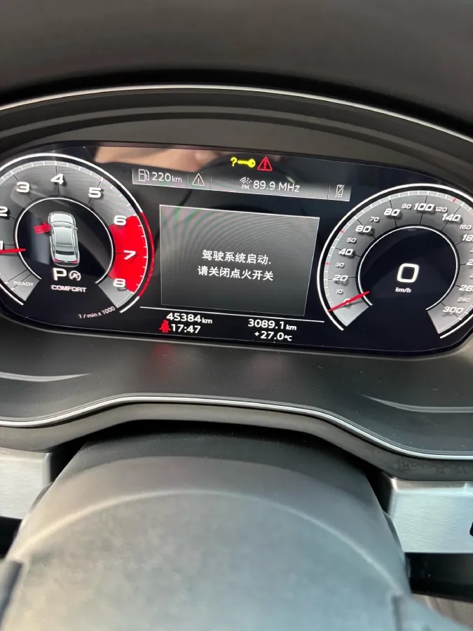 2020 Audi A4L 2.0T 190HP L4 7DCT,autocango,china used car exporter,china ev exporter,chinese used car exporter,chinese used ev exporter