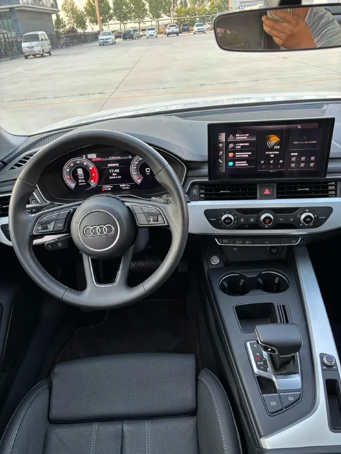 2020 Audi A4L 2.0T 190HP L4 7DCT,autocango,china used car exporter,china ev exporter,chinese used car exporter,chinese used ev exporter