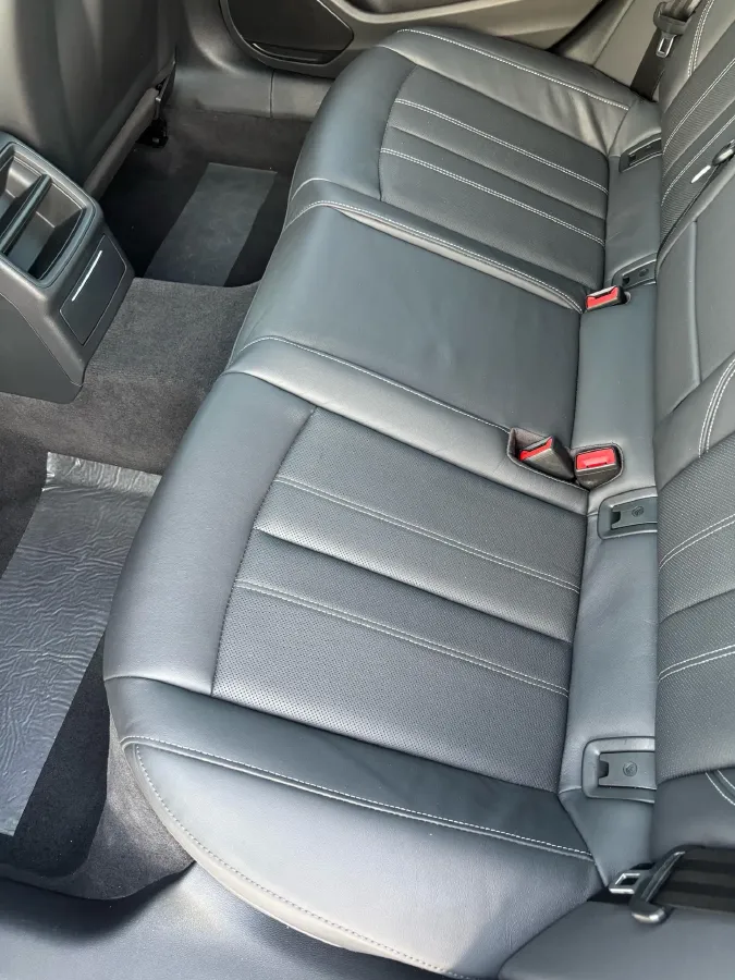 2020 Audi A4L 2.0T 190HP L4 7DCT,autocango,china used car exporter,china ev exporter,chinese used car exporter,chinese used ev exporter