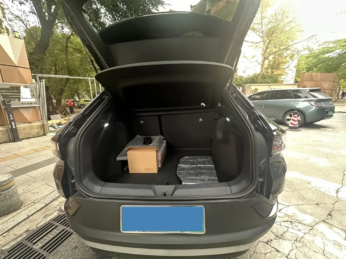 2024 Volkswagen ID.4 Crozz BEV 55.7KWH,autocango,china used car exporter,china ev exporter,chinese used car exporter,chinese used ev exporter