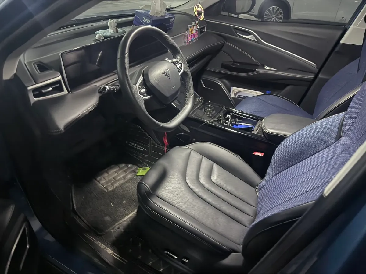 2022 MAXUS T70 2.0T 163HP L4 6AT,autocango,china used car exporter,china ev exporter,chinese used car exporter,chinese used ev exporter