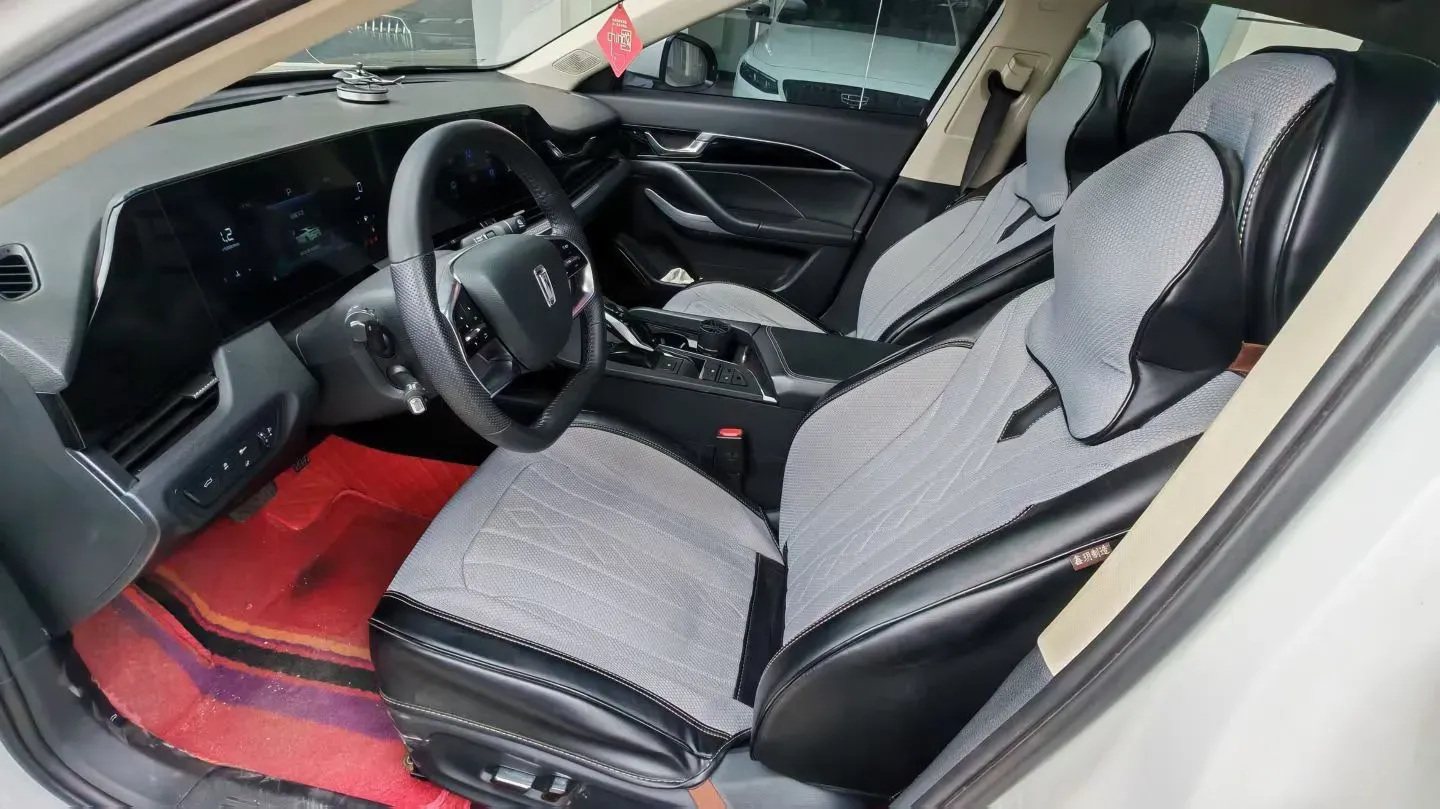 2021 Bestune B70 1.5T 169HP L4 7DCT,autocango,china used car exporter,china ev exporter,chinese used car exporter,chinese used ev exporter