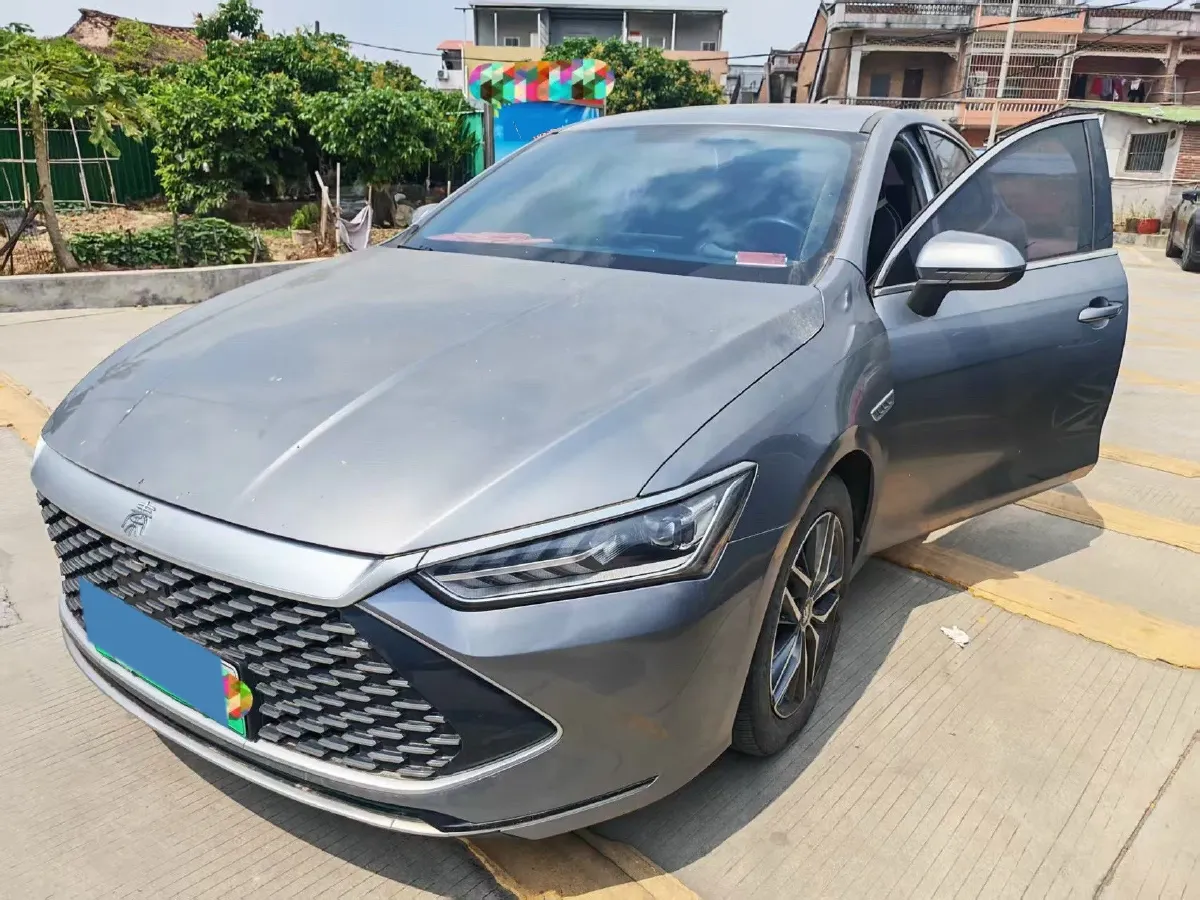 2021 Haval F7 1.5T 169HP L4 7DCT,autocango,china used car exporter,china ev exporter,chinese used car exporter,chinese used ev exporter