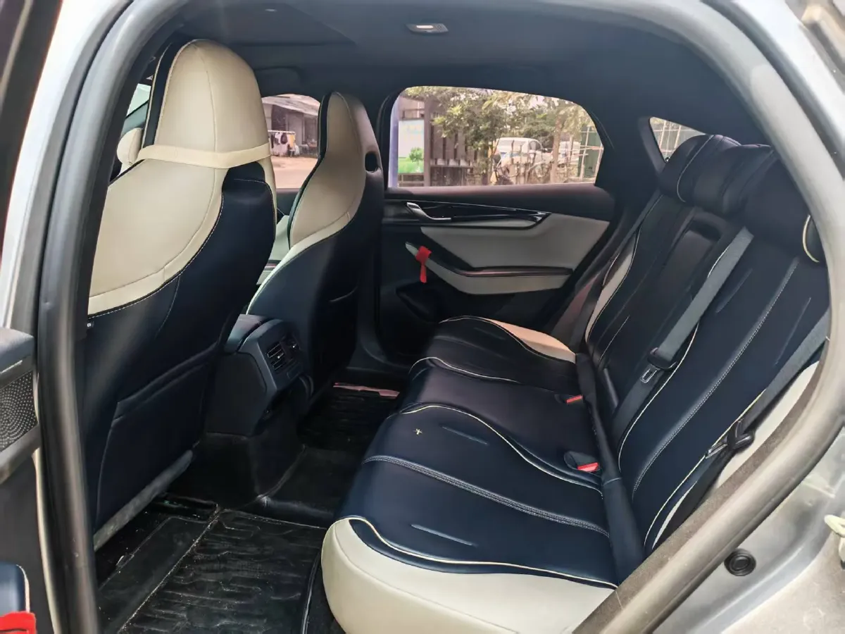 2021 Haval F7 1.5T 169HP L4 7DCT,autocango,china used car exporter,china ev exporter,chinese used car exporter,chinese used ev exporter