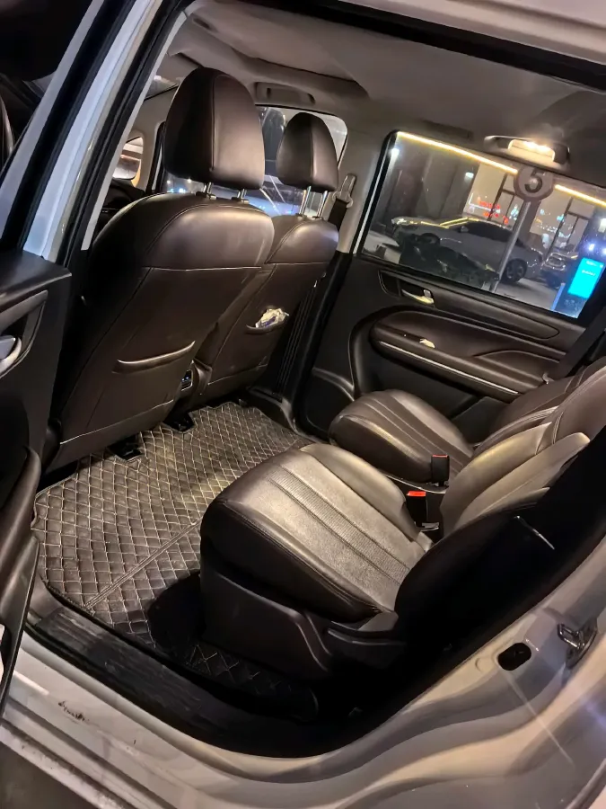 2021 GAC Trumpchi M6 1.5T 169HP L4 7DCT,autocango,china used car exporter,china ev exporter,chinese used car exporter,chinese used ev exporter