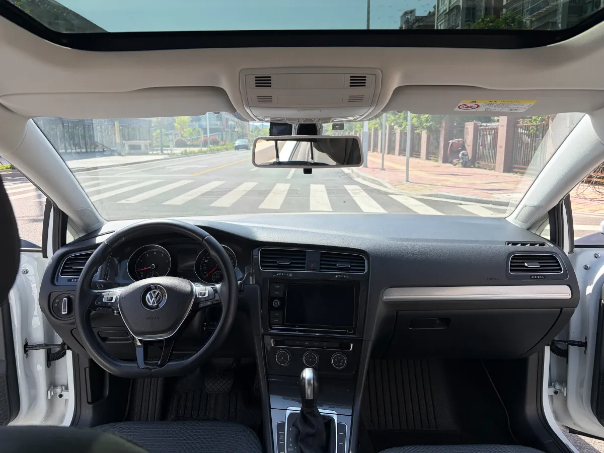 2019 Volkswagen Golf 1.4T 150HP L4 7DCT,autocango,china used car exporter,china ev exporter,chinese used car exporter,chinese used ev exporter