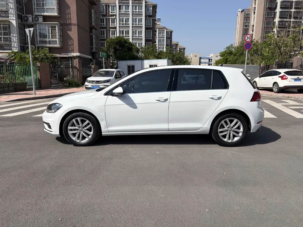 2019 Volkswagen Golf 1.4T 150HP L4 7DCT,autocango,china used car exporter,china ev exporter,chinese used car exporter,chinese used ev exporter