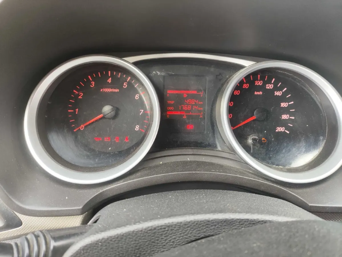 2019 WuLing HongGuang 1.5L 99HP L4 6MT,autocango,china used car exporter,china ev exporter,chinese used car exporter,chinese used ev exporter