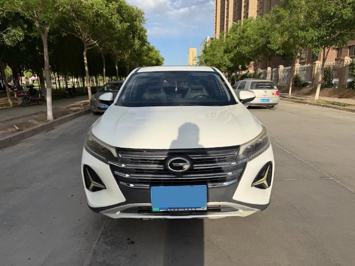 2021 GAC Trumpchi GS4 1.5T 169HP L4 7DCT,autocango,china used car exporter,china ev exporter,chinese used car exporter,chinese used ev exporter
