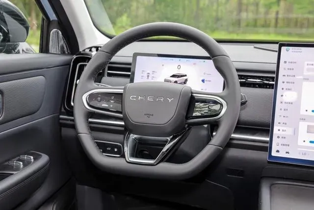 2023 Chery Exploration 06 1.6T 197HP L4 7DCT,autocango,china used car exporter,china ev exporter,chinese used car exporter,chinese used ev exporter