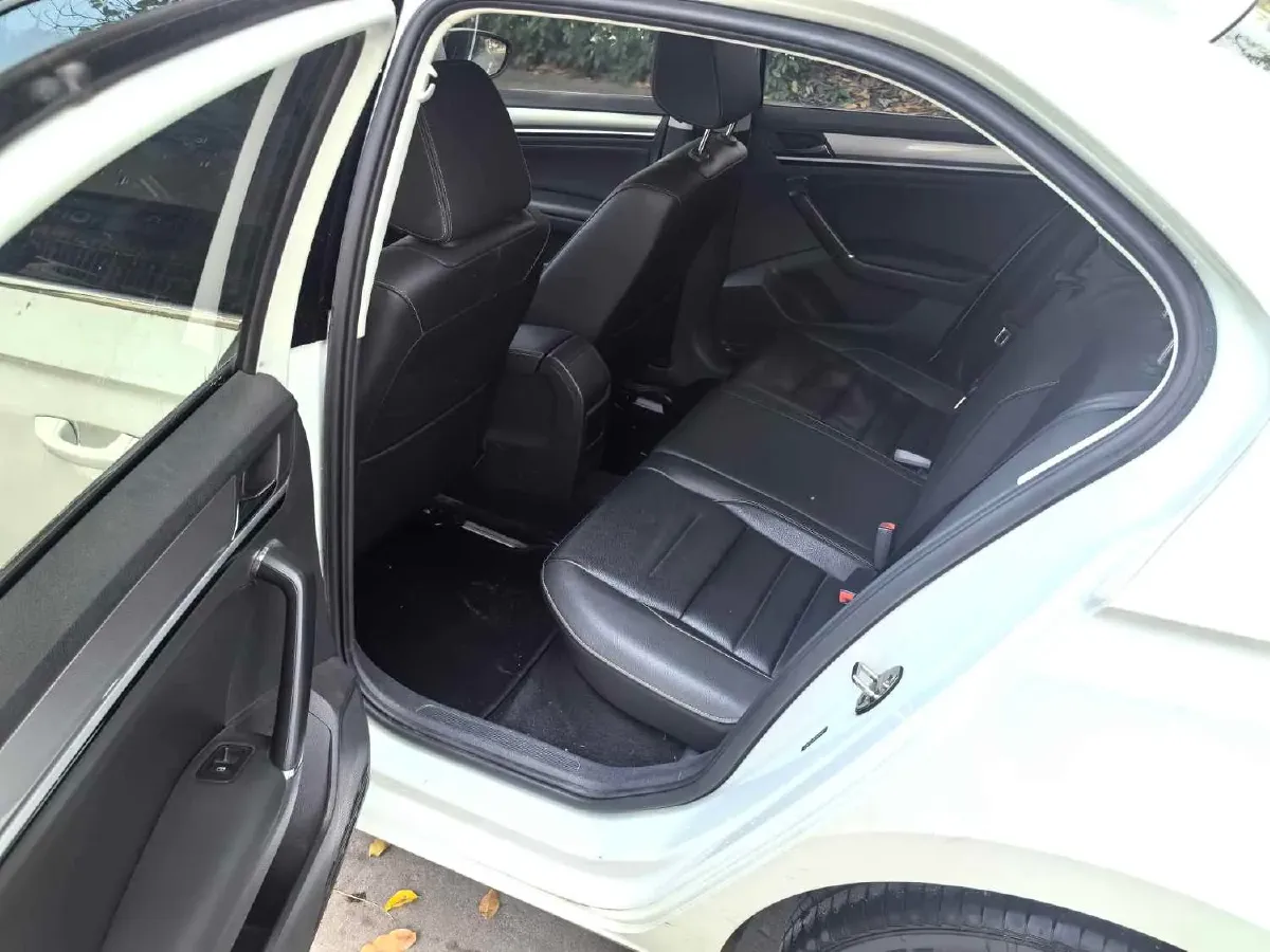 2018 Volkswagen Bora 1.5L 110HP L4 6AT,autocango,china used car exporter,china ev exporter,chinese used car exporter,chinese used ev exporter