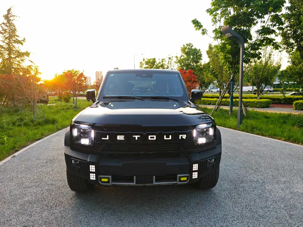 2024 Jetour ShanHai TravellerC-DM 1.5T 156HP L4 3DHT PHEV 43.24KWH,autocango,china used car exporter,china ev exporter,chinese used car exporter,chinese used ev exporter