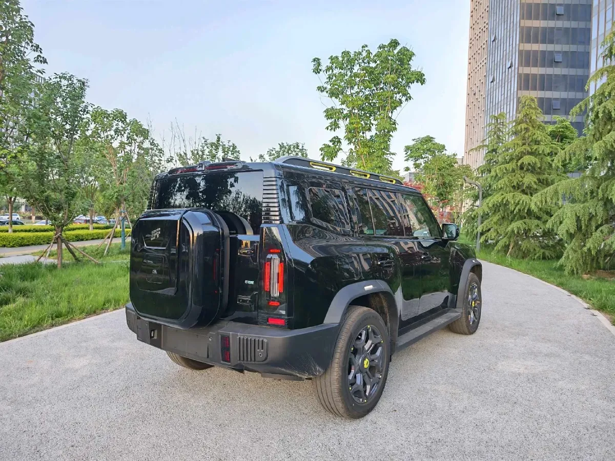 2024 Jetour ShanHai TravellerC-DM 1.5T 156HP L4 3DHT PHEV 43.24KWH,autocango,china used car exporter,china ev exporter,chinese used car exporter,chinese used ev exporter