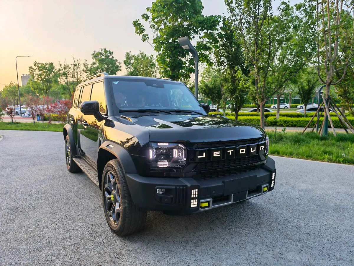 2024 Jetour ShanHai TravellerC-DM 1.5T 156HP L4 3DHT PHEV 43.24KWH,autocango,china used car exporter,china ev exporter,chinese used car exporter,chinese used ev exporter