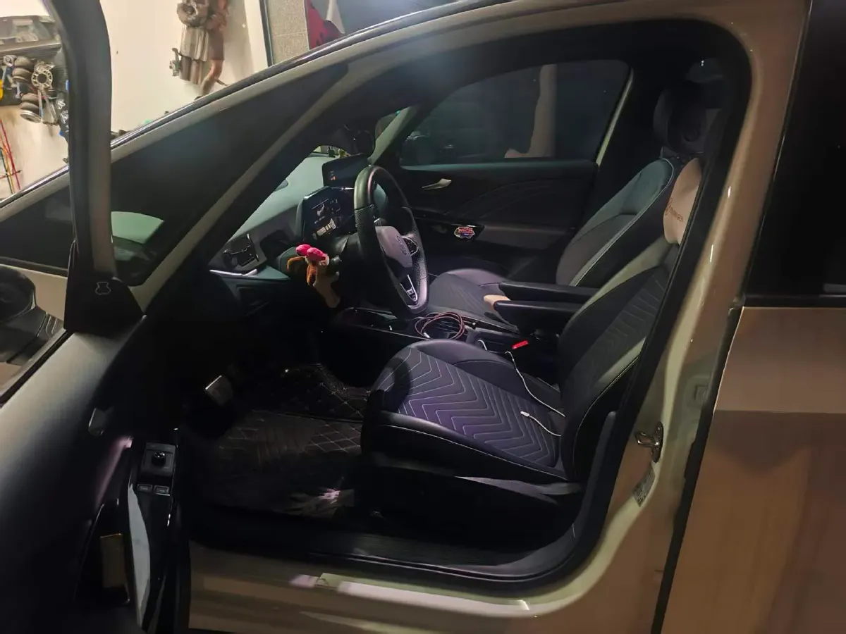 2024 MAXUS XinTu V90 2.0T 150HP L4 9AT,autocango,china used car exporter,china ev exporter,chinese used car exporter,chinese used ev exporter