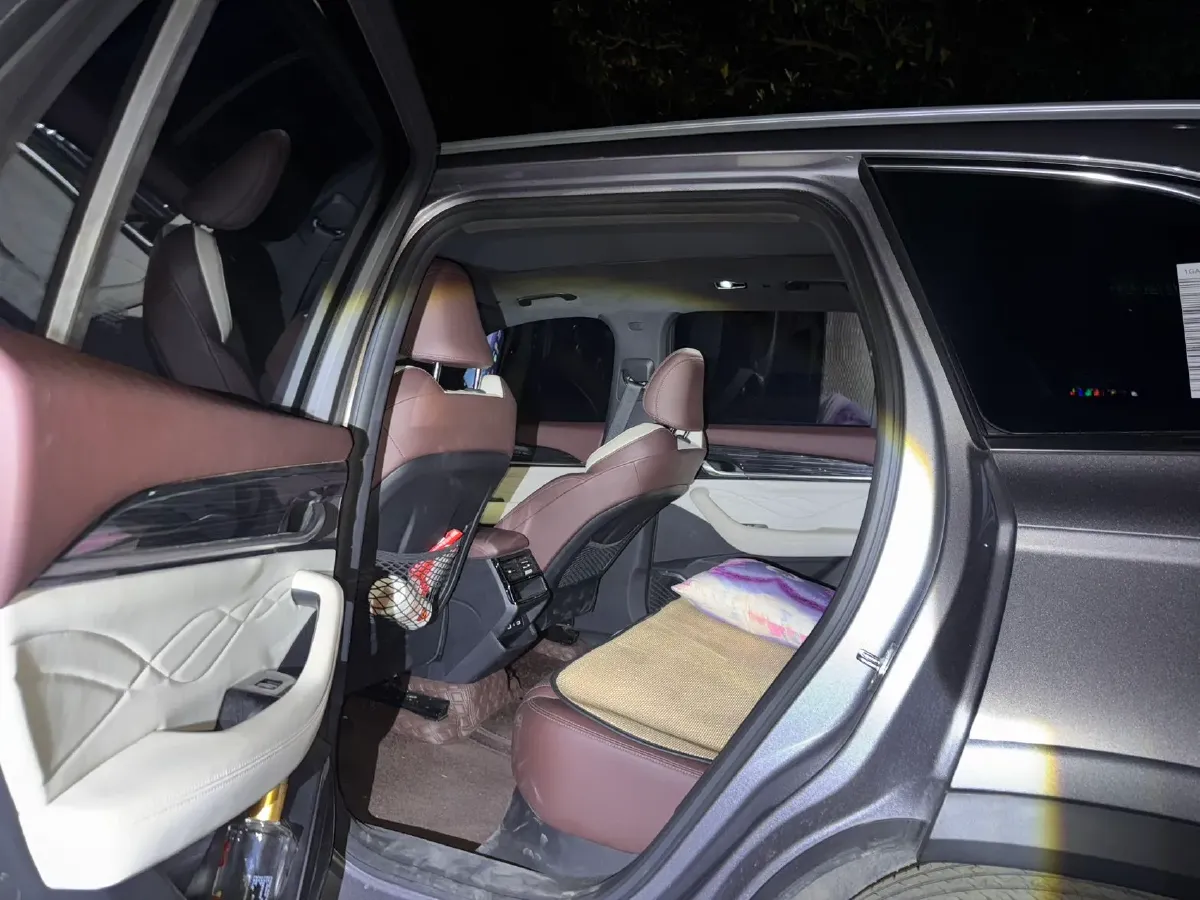 2024 Geely Monjaro 2.0T 238HP L4 8AT,autocango,china used car exporter,china ev exporter,chinese used car exporter,chinese used ev exporter