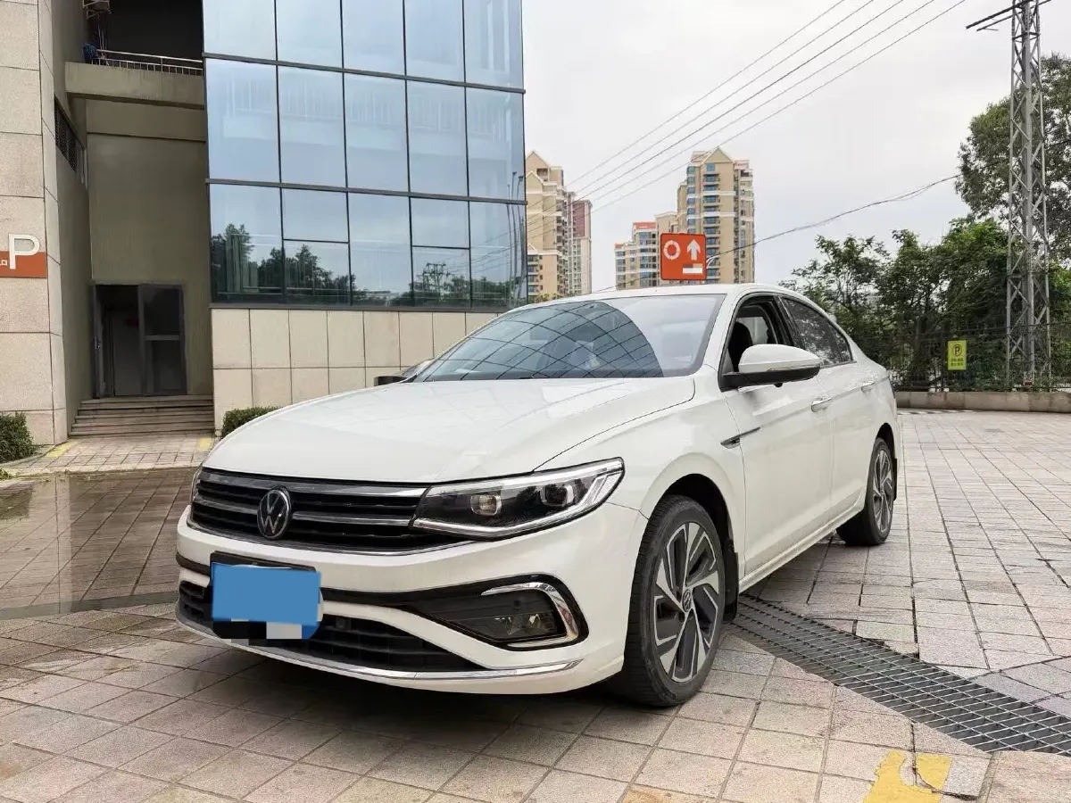 2024 Volkswagen Bora 1.5T 160HP L4 7DCT,autocango,china used car exporter,china ev exporter,chinese used car exporter,chinese used ev exporter