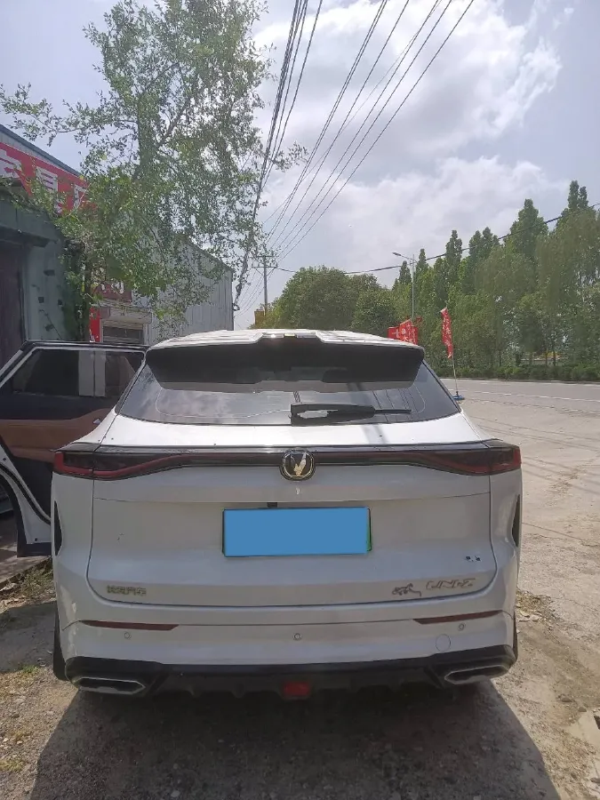 2024 ChangAn UNI-Z 1.5L 98HP L4 E-CVT PHEV 18.4KWH,autocango,china used car exporter,china ev exporter,chinese used car exporter,chinese used ev exporter